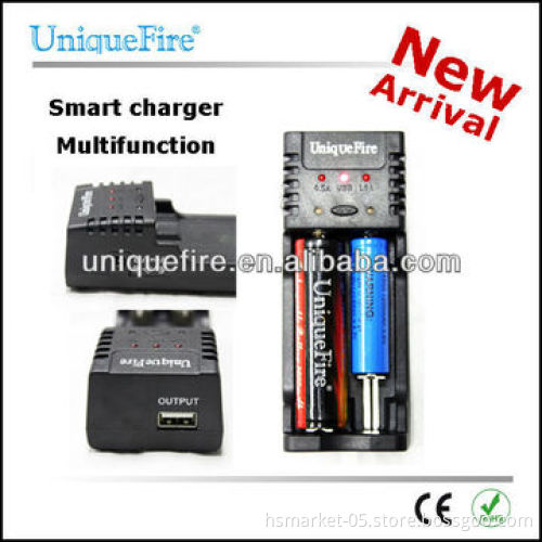 In-car and USB charging 18650/14500/16340/26650 Li-ion universal multifunctional battery chargerNew